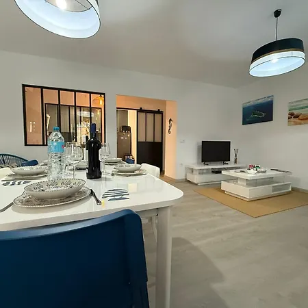 Apartment Moderno En Centro Roses